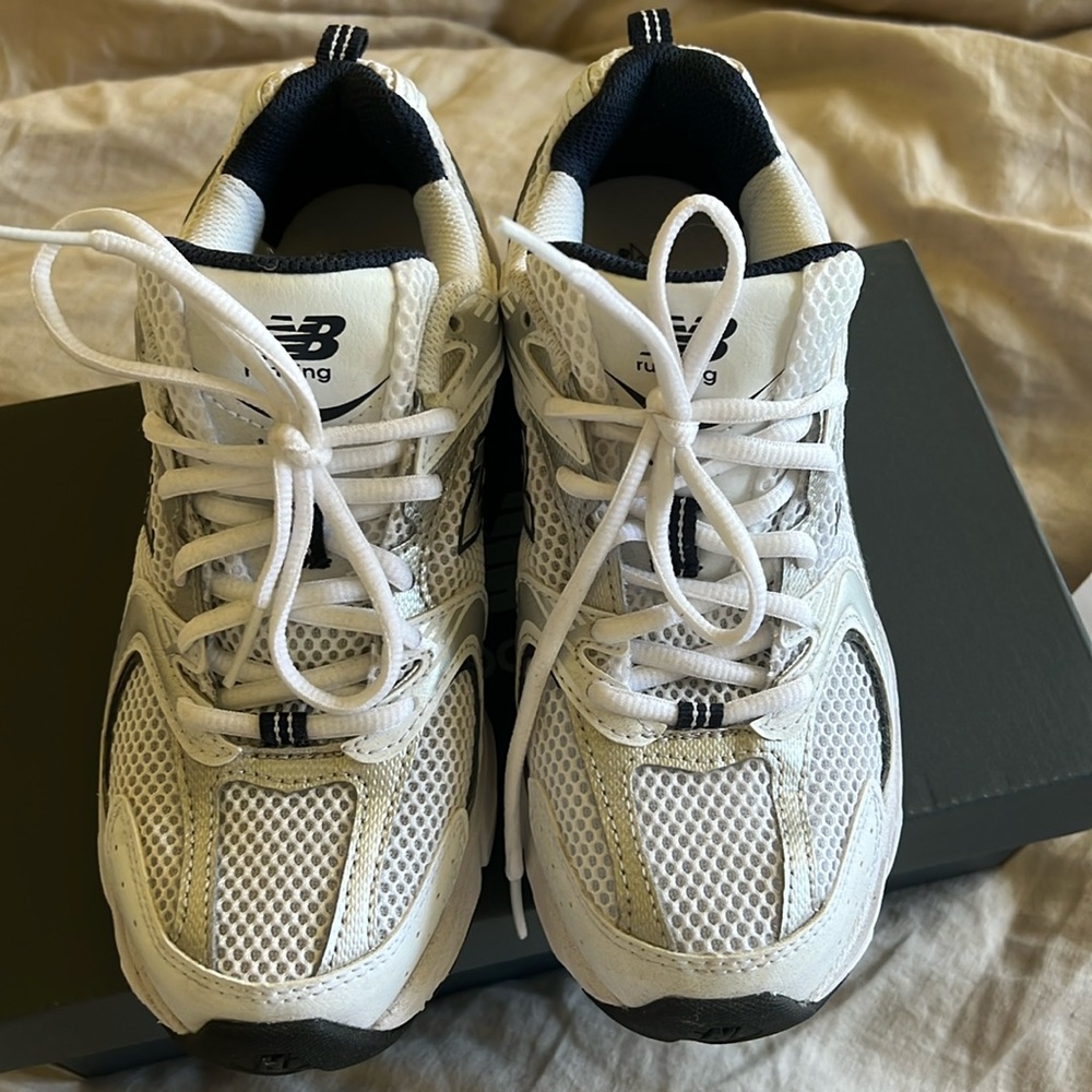 New Balance 530